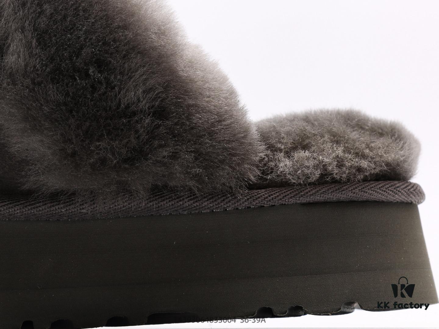 UGG Diaquette Women's Winter Platform Snow Boots with Wool Insole, Trendy Slippers for Indoor and Outdoor Wear