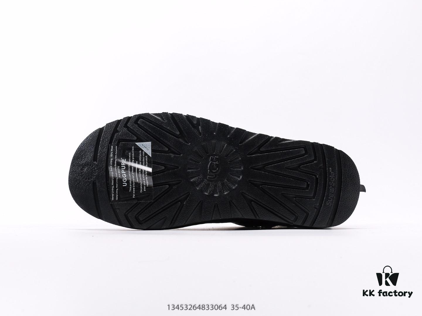 UGG Full Wool Lining Top Quality Sheepskin Winter Boots from Australia, Warm Luxury Brand Unisex Style, UGG-5877 Official Website Synchronized, Made from Imported Cowhide with Fine Craftsmanship, Comfortable and Durable Rubber Foam Outsole