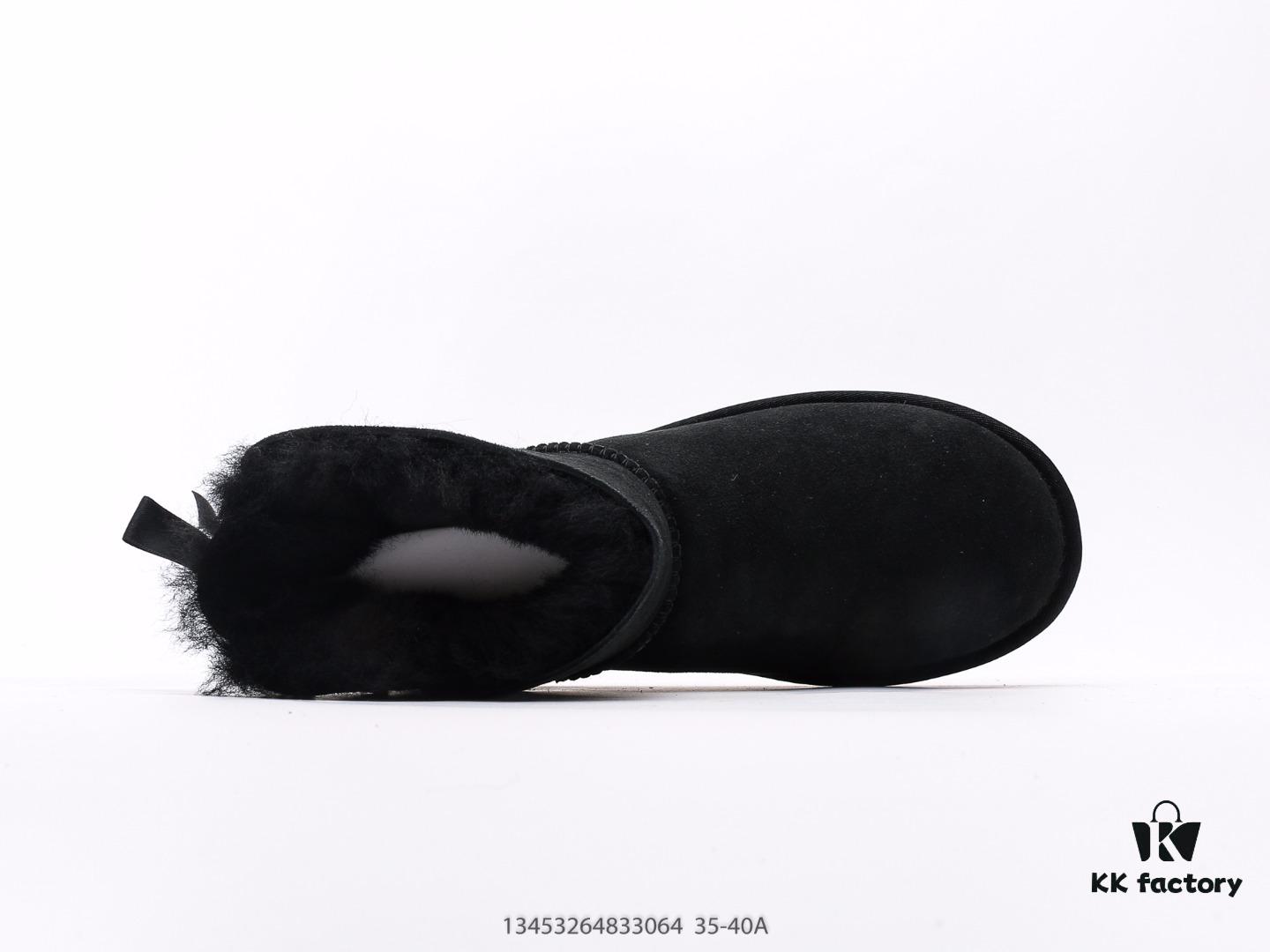 UGG Full Wool Lining Top Quality Sheepskin Winter Boots from Australia, Warm Luxury Brand Unisex Style, UGG-5877 Official Website Synchronized, Made from Imported Cowhide with Fine Craftsmanship, Comfortable and Durable Rubber Foam Outsole