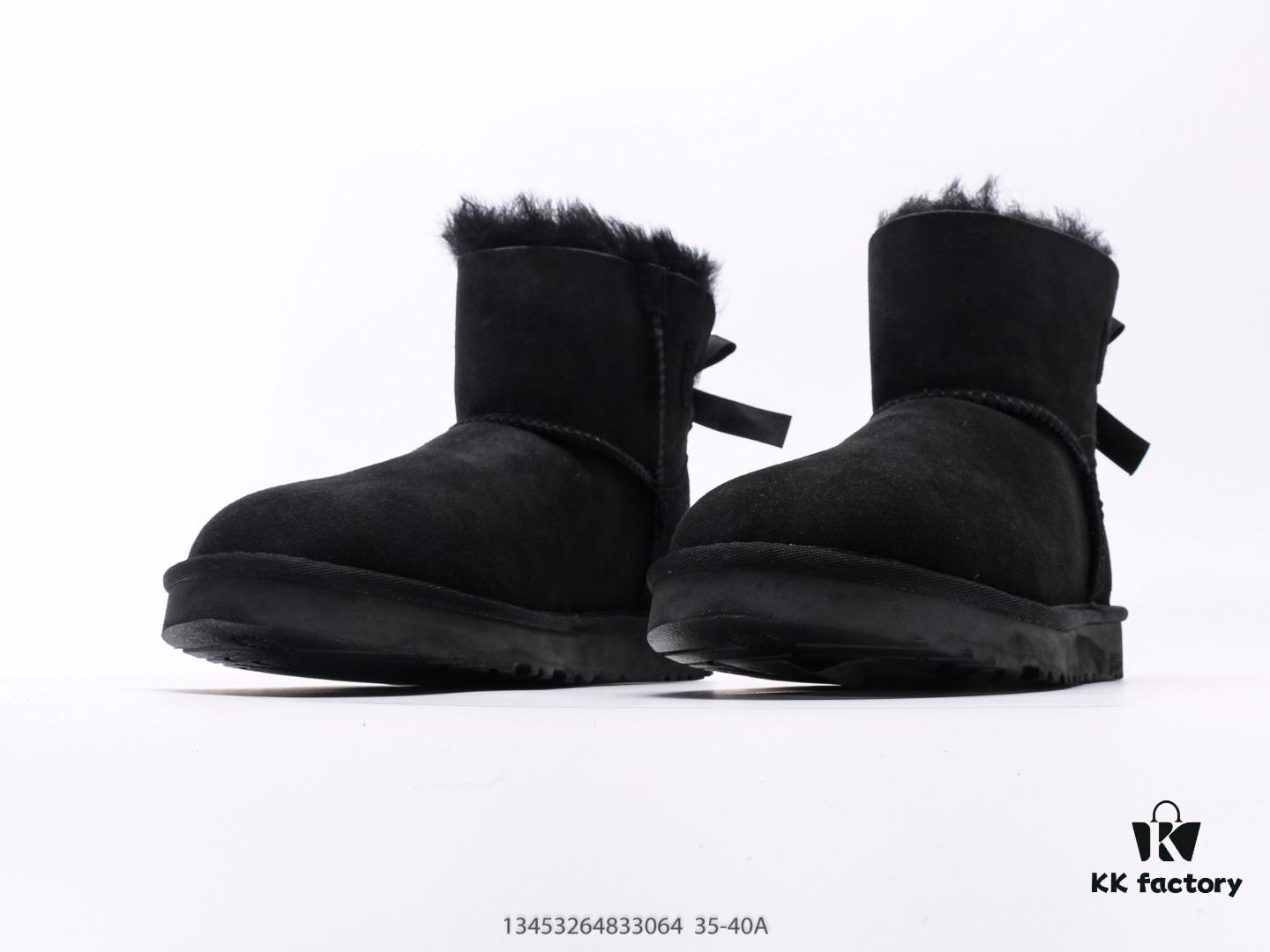 UGG Full Wool Lining Top Quality Sheepskin Winter Boots from Australia, Warm Luxury Brand Unisex Style, UGG-5877 Official Website Synchronized, Made from Imported Cowhide with Fine Craftsmanship, Comfortable and Durable Rubber Foam Outsole