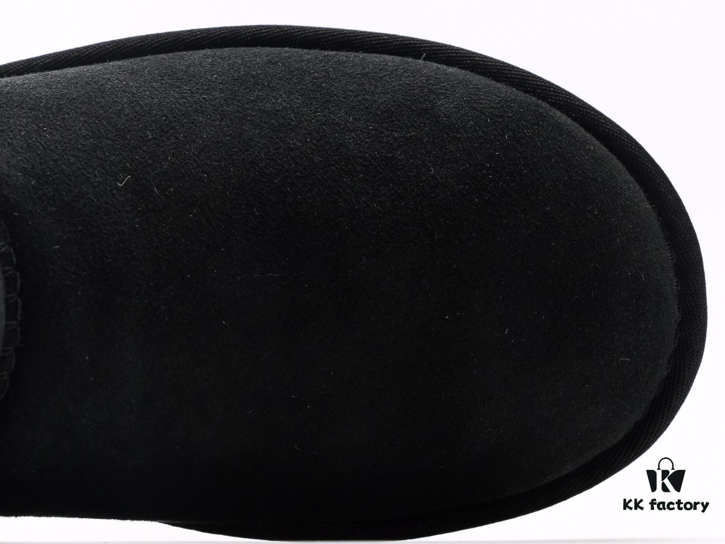 UGG Full Wool Lining Top Quality Sheepskin Winter Boots from Australia, Warm Luxury Brand Unisex Style, UGG-5877 Official Website Synchronized, Made from Imported Cowhide with Fine Craftsmanship, Comfortable and Durable Rubber Foam Outsole