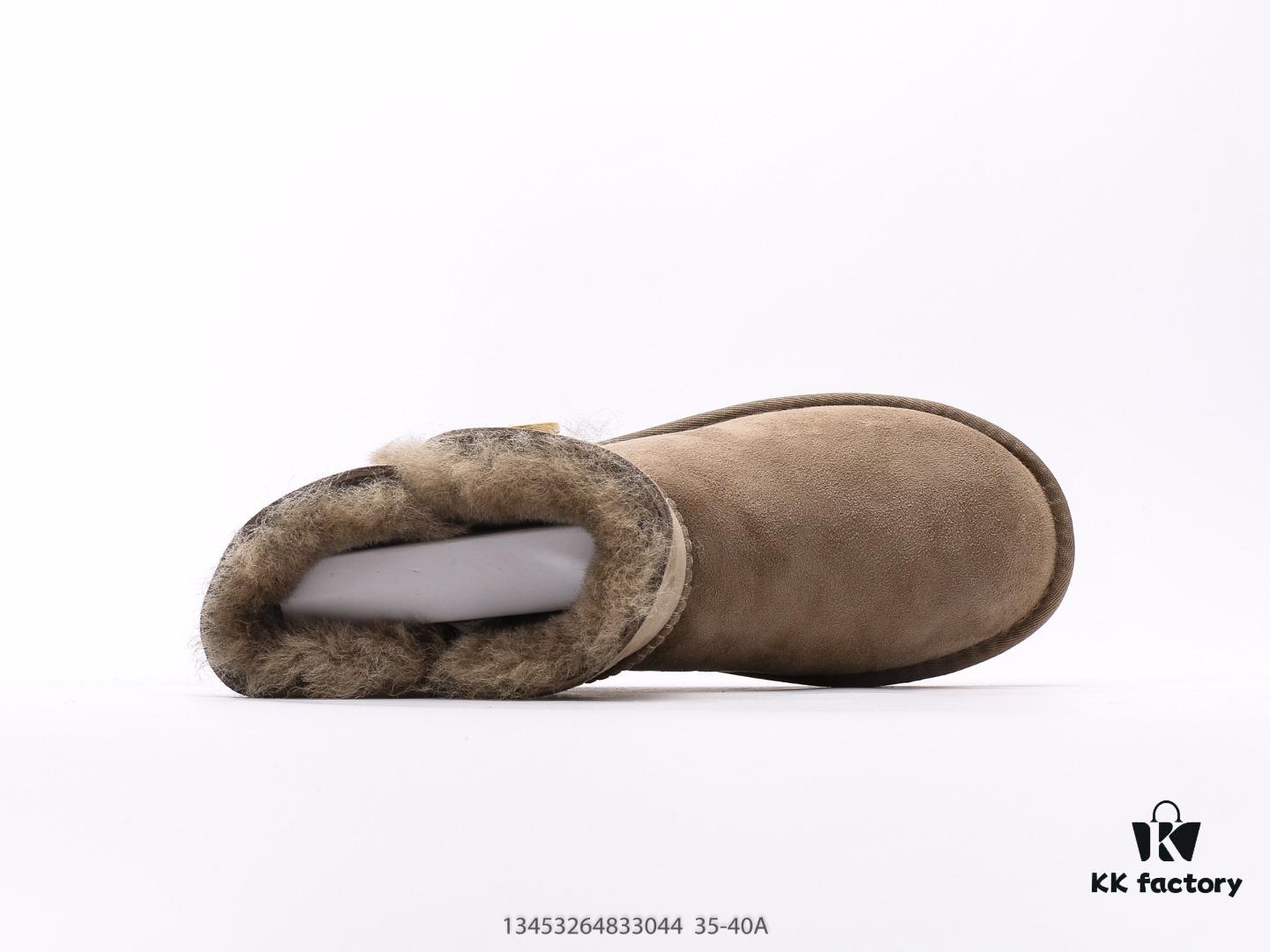 UGG Full Wool Lining Top Quality Shearling Warm Snow Boots from Australia, Luxury Brand Couple Style, UGG-5877 Official Website Synchronized, Made from Imported Cowhide with Fine Stitching, Imported Rubber Foam Outsole (Comfortable, Soft, Wear-Resistant), Genuine Quality and Exquisite Craftsmanship, Instantly Irresistible