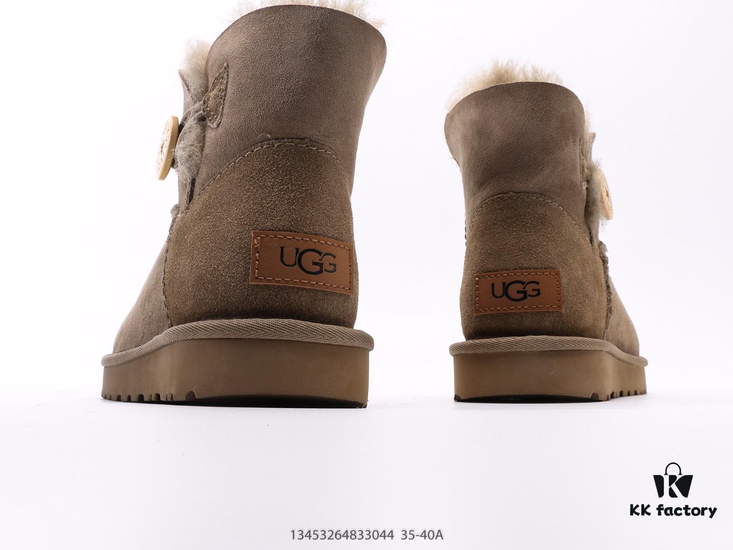 UGG Full Wool Lining Top Quality Shearling Warm Snow Boots from Australia, Luxury Brand Couple Style, UGG-5877 Official Website Synchronized, Made from Imported Cowhide with Fine Stitching, Imported Rubber Foam Outsole (Comfortable, Soft, Wear-Resistant), Genuine Quality and Exquisite Craftsmanship, Instantly Irresistible