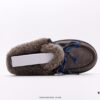 UGG Full Wool Lining Top-Quality Genuine Sheepskin Warm Snow Boots from Australia, Luxury Brand Unisex Style UGG-5877 Official Website Synchronized, Made with Imported Cowhide and Fine Craftsmanship, Comfortable, Soft, and Durable Imported Rubber Foam Outsole