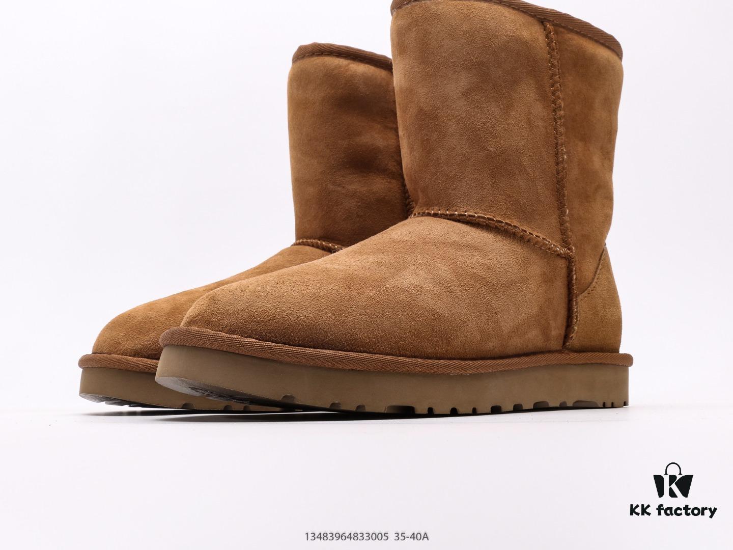 UGG Full Wool Lining Top Quality Sheepskin Winter Boots from Australia, Warm Luxury Brand Unisex Style, UGG-5877 Official Website Synchronized, Made with Imported Cowhide and Precision Stitching, Featuring Imported Rubber Foam Outsole (Comfortable, Soft, Wear-Resistant), Excellent Craftsmanship That Wins Your Heart at First Sight