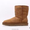 UGG Full Wool Lining Top Quality Sheepskin Winter Boots from Australia, Warm Luxury Brand Unisex Style, UGG-5877 Official Website Synchronized, Made with Imported Cowhide and Precision Stitching, Featuring Imported Rubber Foam Outsole (Comfortable, Soft, Wear-Resistant), Excellent Craftsmanship That Wins Your Heart at First Sight