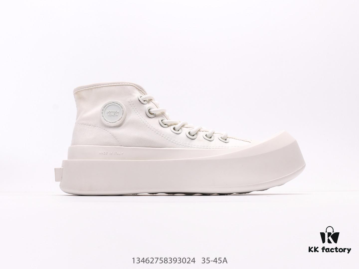 UGG Weather Hybrid Tasman Waterproof Low-Top Shoes with Color-Blocking Design, Premium Imported Luofeng Sheepskin and Wool Upper, Drawstring Slip-On Style for Easy Wear, TPU Molded Suede Outsole, Integrated Wool Insole