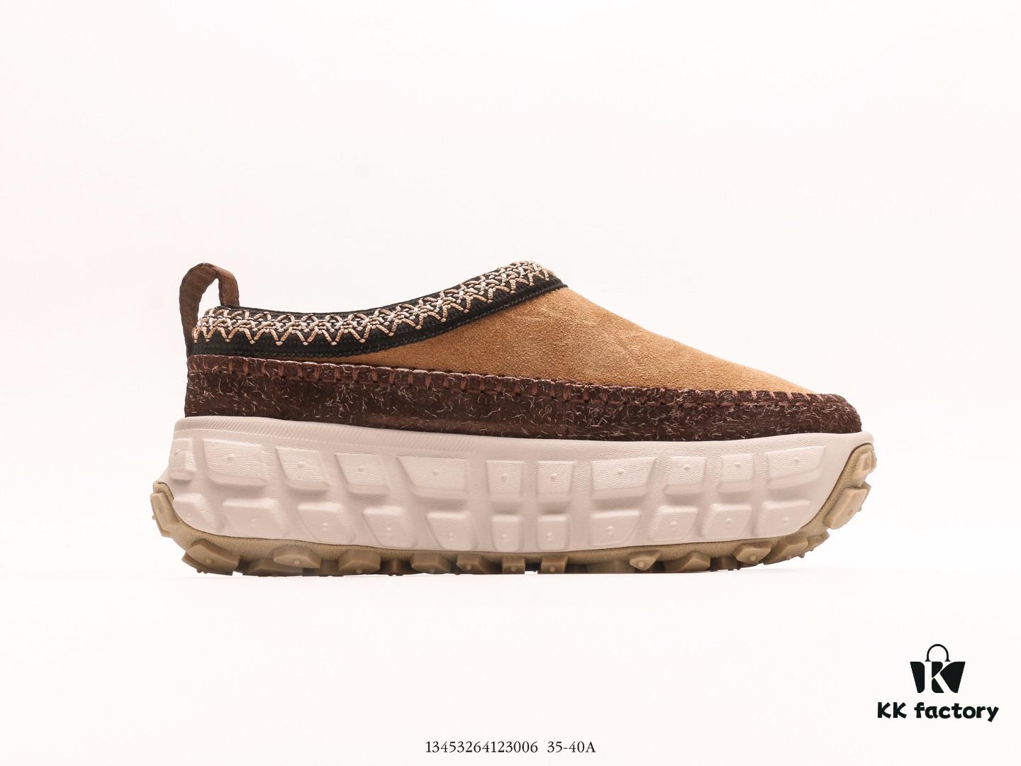 UGG Popular Item UGG Brand Has Become a Symbol of Fashion, Casual Lifestyle, and Luxury, Establishing Itself as a Global Premium Fashion Brand Focused on Delivering Luxurious Comfort to Customers