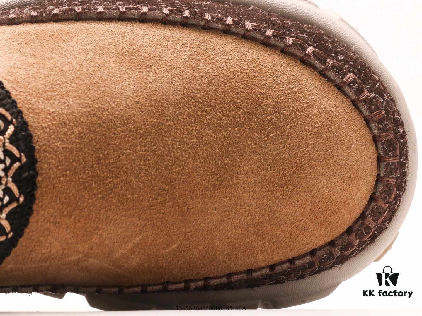 UGG Popular Item UGG Brand Has Become a Symbol of Fashion, Casual Lifestyle, and Luxury, Establishing Itself as a Global Premium Fashion Brand Focused on Delivering Luxurious Comfort to Customers