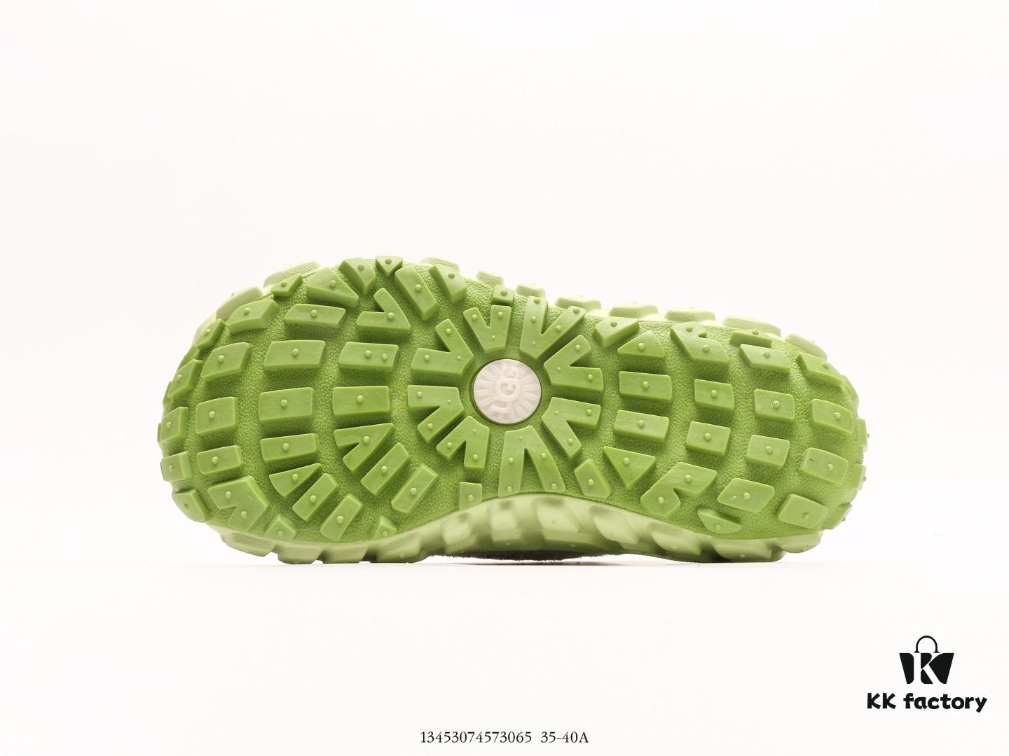 UGG W Classic Coquette Clog Slipper II, Coquette 2.0 Series Fashionable Indoor Mule-Style Comfortable Warm Half-Open Back Slippers