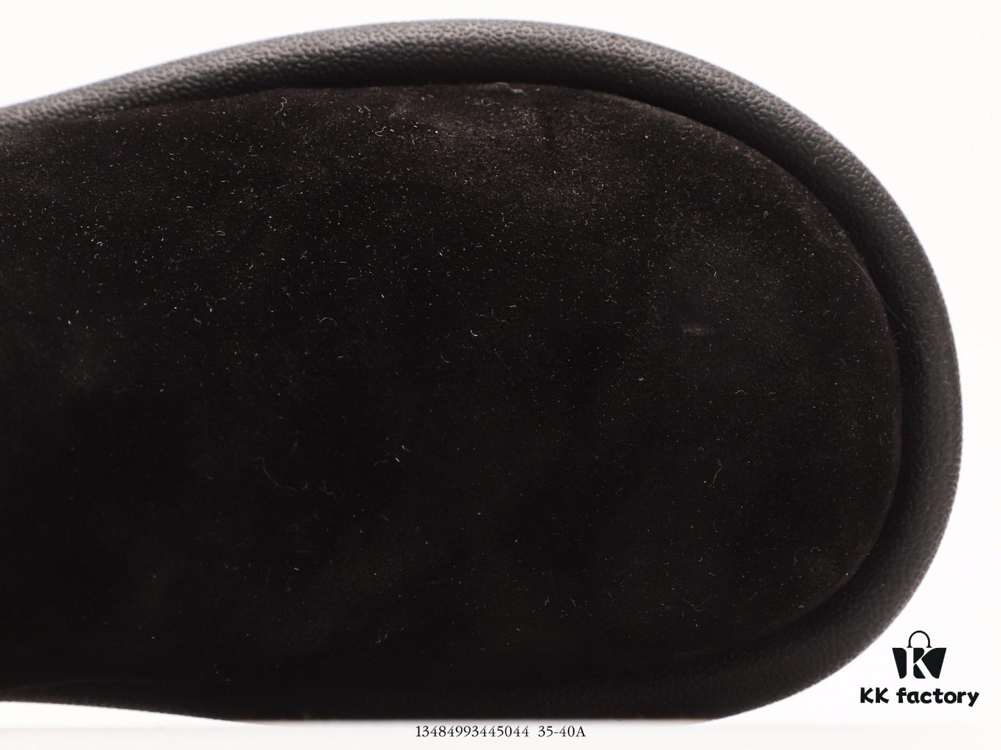 Premium Full Wool Lined UGG-5877 Australia Luxury Brand Genuine Leather Sheepskin Snow Boots for Men and Women, Imported Cowhide with Comfortable Rubber Foam Sole