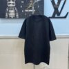 Louis Vuitton LV Letter Logo Embroidered All-Over Round Neck Short Sleeve T-Shirt, Heavy Craftsmanship Brand Signature Design, Made from 280g Pure Cotton Double Yarn Fabric, Comfortable and Soft to Wear, Neat Embroidery Stitching, High Version Comparable at Will, Complete with Three Labels