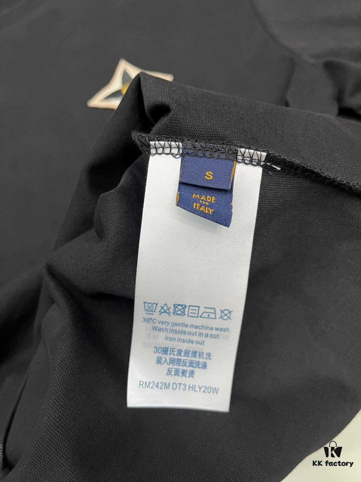 Louis Vuitton/LV New Arrival Logo Embroidered Short Sleeve T-Shirt with Refined 3D Embroidery