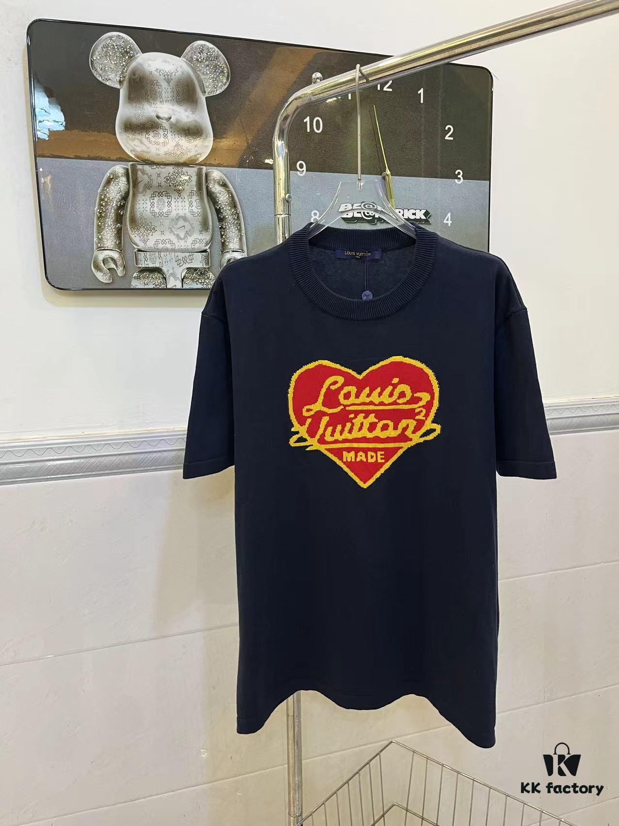 LOUIS VUITTON LV 2024 Spring New Heart Knit Short-Sleeve Unisex