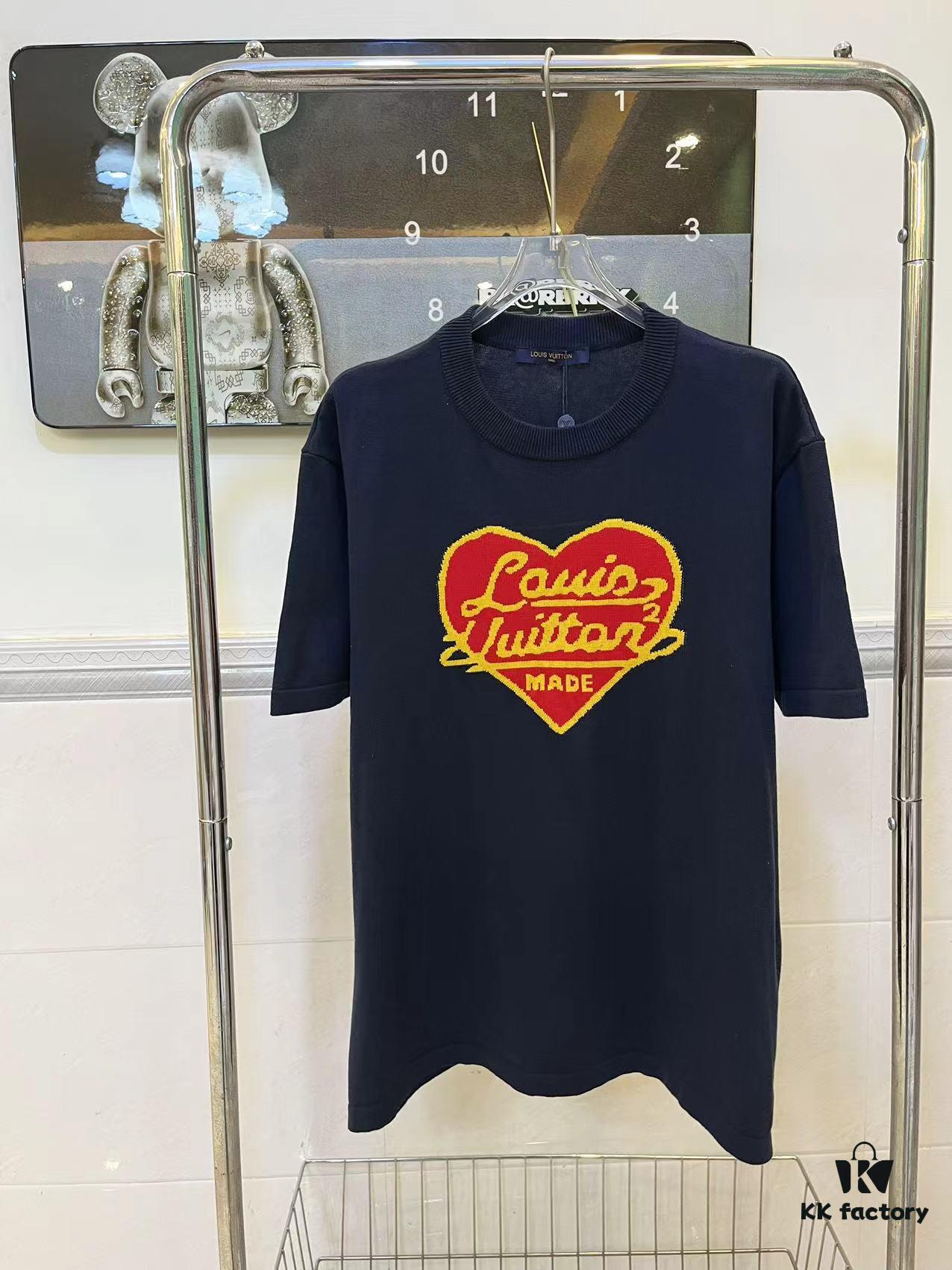 LOUIS VUITTON LV 2024 Spring New Heart Knit Short-Sleeve Unisex