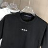LV Louis Vuitton 2025 Spring/Summer New Arrival Round Neck Short Sleeve T-Shirt with Front Embroidery and Back Chain Stitch Design, Made from 320g Double-Layer Combed Cotton Fabric, Slightly Loose Fit, Soft and Substantial Fabric Texture, Unisex Style