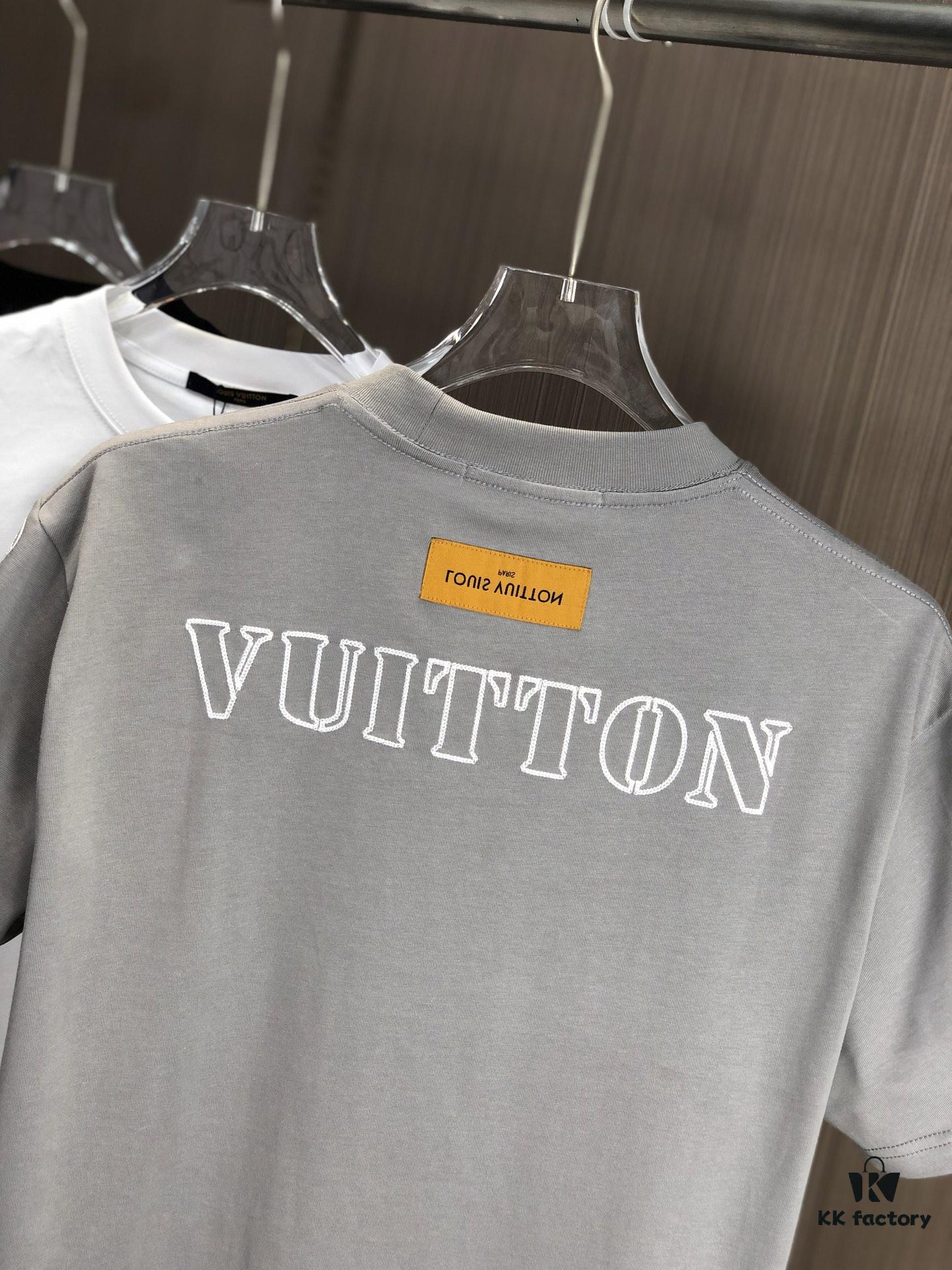LV Louis Vuitton 2025 Spring/Summer New Arrival Round Neck Short Sleeve T-Shirt with Front Embroidery and Back Chain Stitch Design, Made from 320g Double-Layer Combed Cotton Fabric, Slightly Loose Fit, Soft and Substantial Fabric Texture, Unisex Style