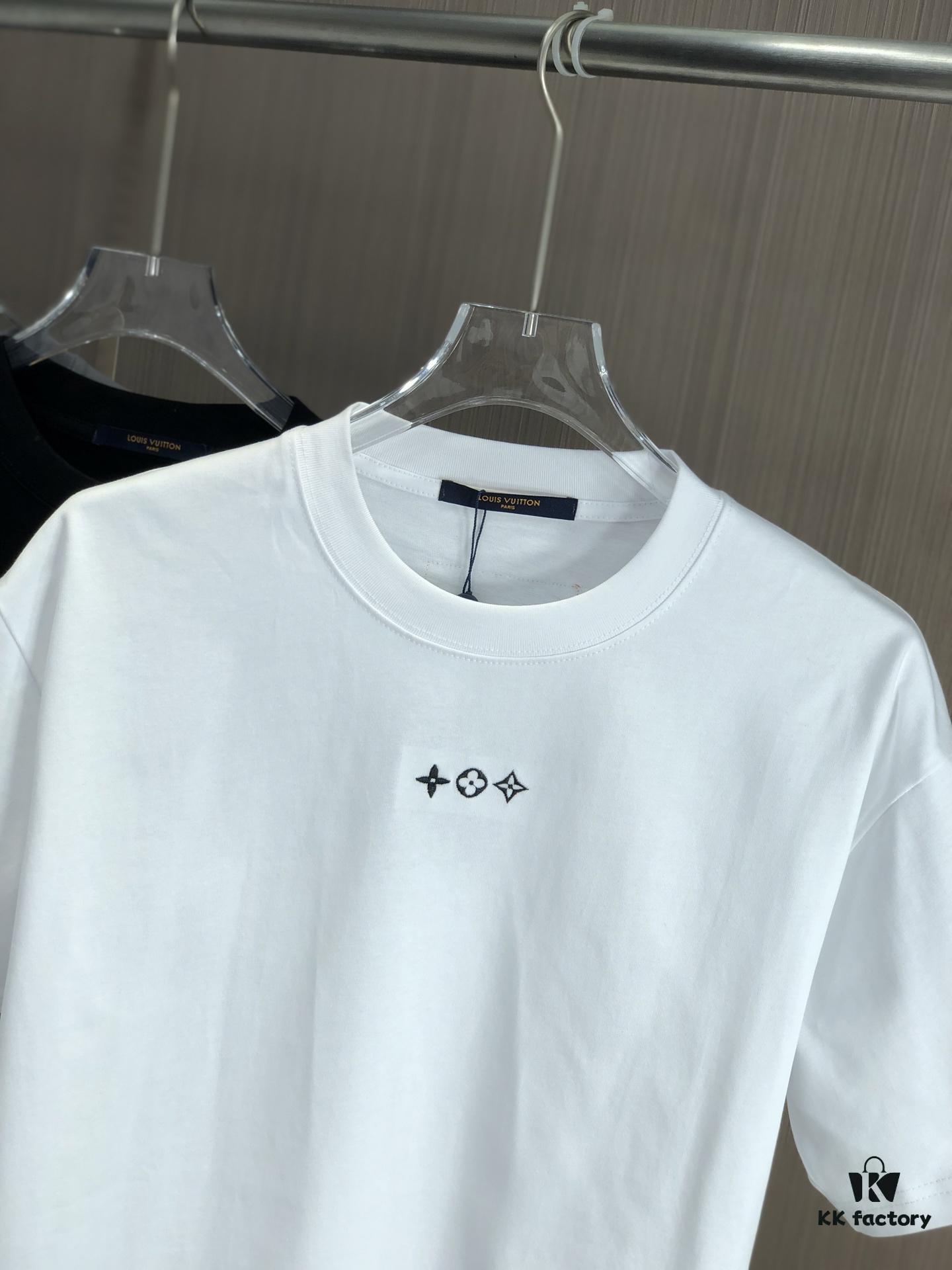 LV Louis Vuitton 2025 Spring-Summer New Arrival Round Neck Short Sleeve T-Shirt with Front Embroidery and Back Chain Stitching, Made from 320g Double-Combed Cotton Fabric, Slightly Loose Fit, Soft and Substantial Texture, Unisex Design