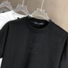 LV Louis Vuitton 2025 Spring/Summer New Arrival Round Neck Short Sleeve T-Shirt with Hot-Stone Embellishment and Engraved Pattern Technique, Made from High-Density 320g Double-Yarn Combed Cotton Fabric, Slightly Loose Fit, Soft and Substantial Fabric Texture, Unisex Design