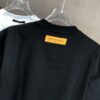 Louis Vuitton 2025 Spring/Summer New Arrival Round Neck Short Sleeve T-Shirt with Chain and Single-Needle Embroidery, Premium 320g Double-Combed Cotton Fabric, Slightly Loose Unisex Fit