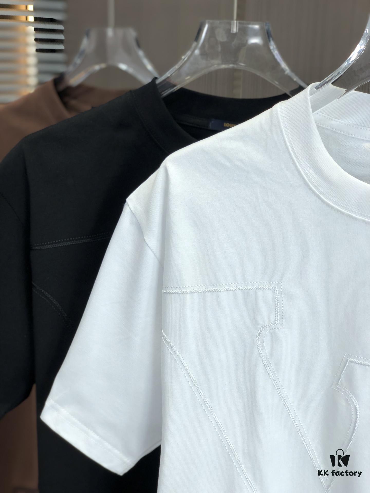 LV Louis Vuitton 2025 Spring/Summer New Arrival Round Neck Short Sleeve T-Shirt with Chain and Single Needle Embroidery, Premium 320g Double-Combed Cotton Fabric, Slightly Loose Unisex Fit