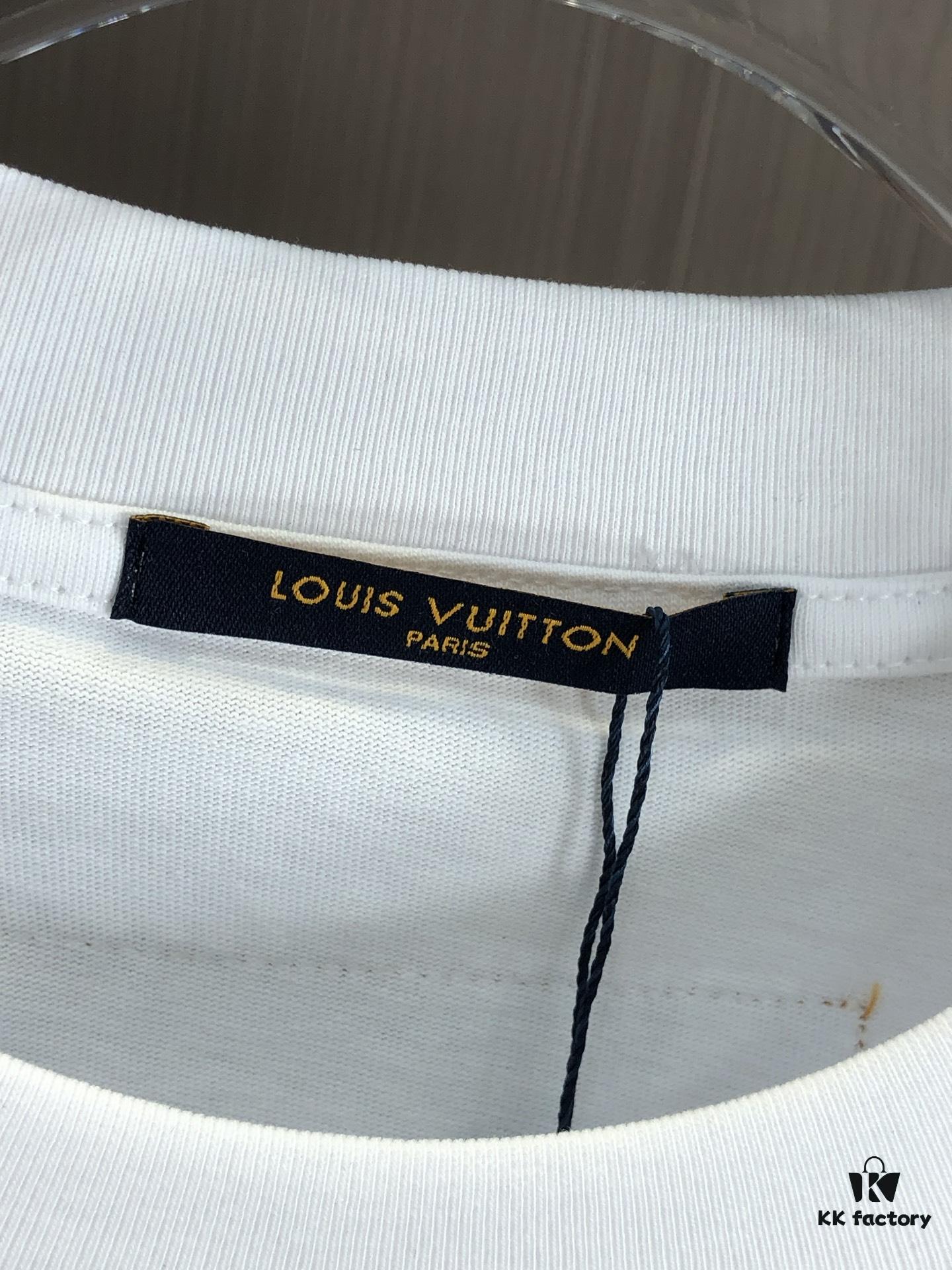 LV Louis Vuitton 2025 Spring/Summer New Arrival Round Neck Short Sleeve T-Shirt with Chain and Single Needle Embroidery, Premium 320g Double-Combed Cotton Fabric, Slightly Loose Unisex Fit