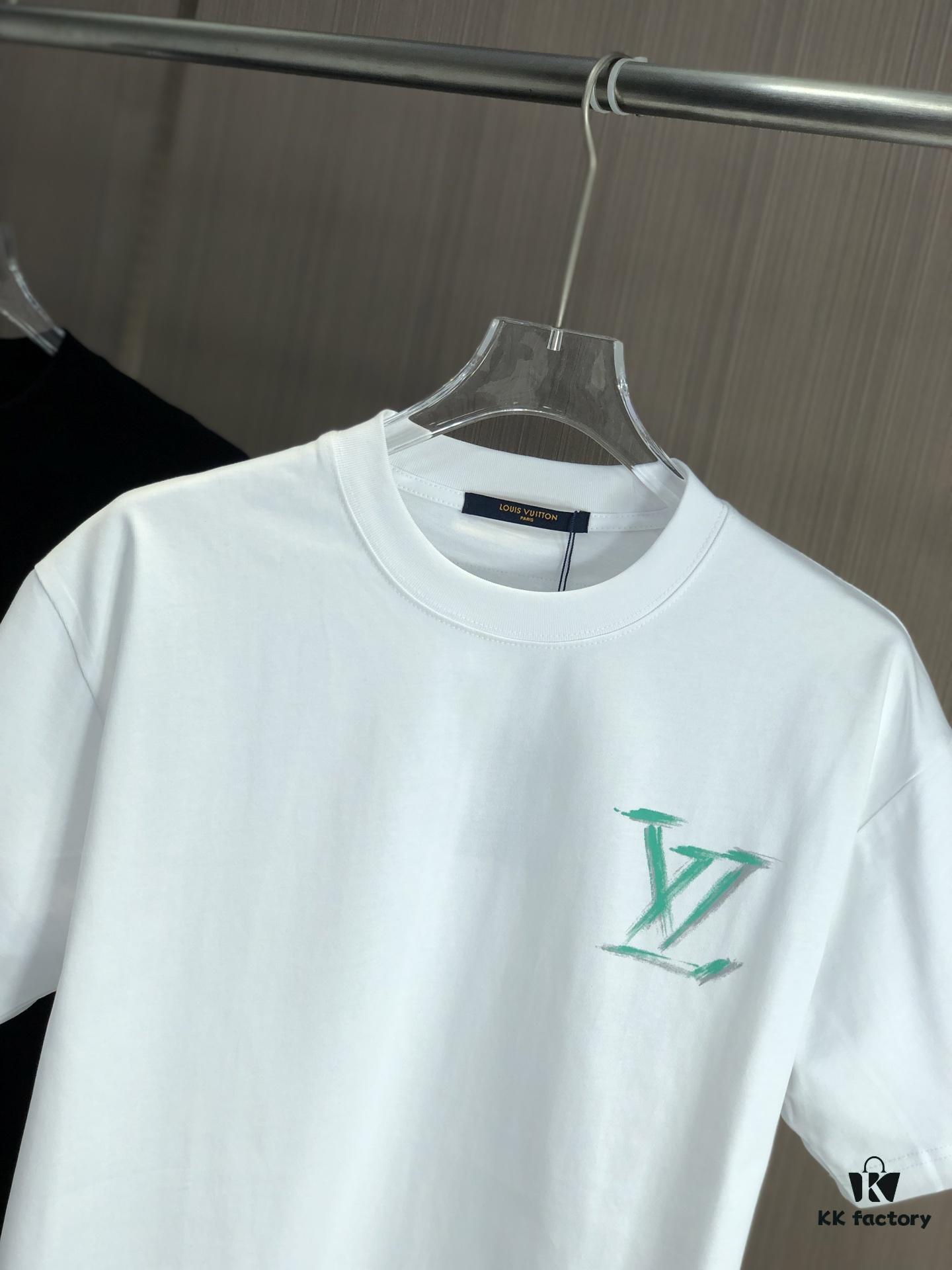 LV Louis Vuitton 2025 Spring-Summer New Arrival Round Neck Short Sleeve T-Shirt with Hand-Painted Print, Made from 320g Double-Layer Combed Cotton Fabric, Slightly Loose Fit, Soft and Substantial Fabric Texture, Unisex Design