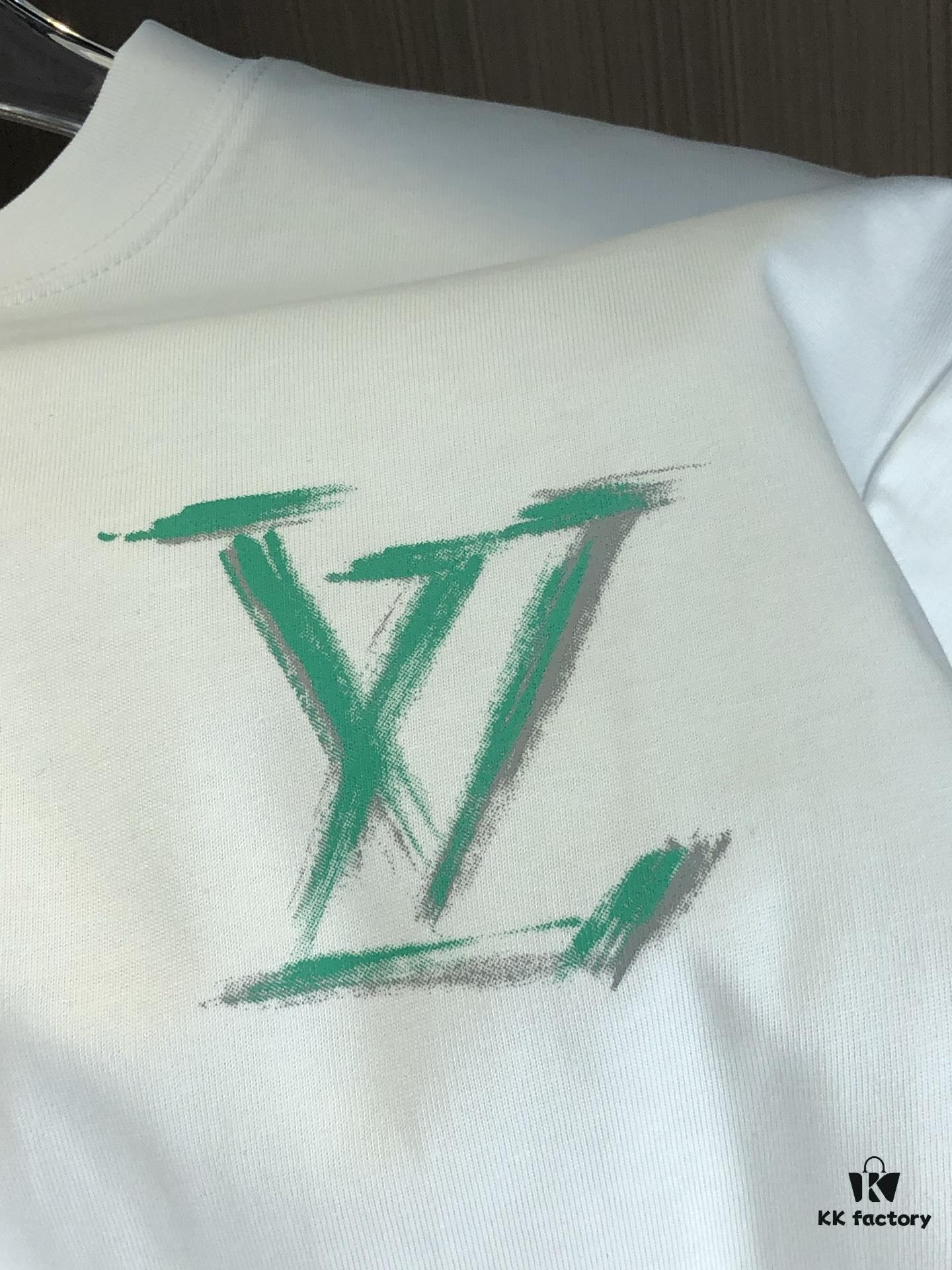 LV Louis Vuitton 2025 Spring-Summer New Arrival Round Neck Short Sleeve T-Shirt with Hand-Painted Print, Made from 320g Double-Layer Combed Cotton Fabric, Slightly Loose Fit, Soft and Substantial Fabric Texture, Unisex Design