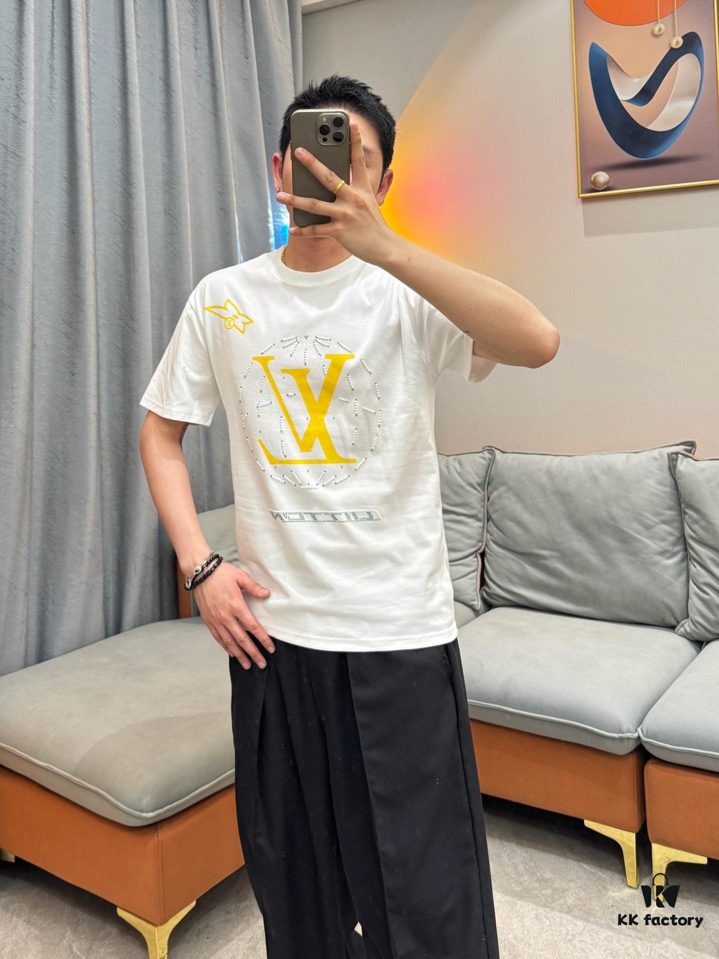 Real-shot model photo