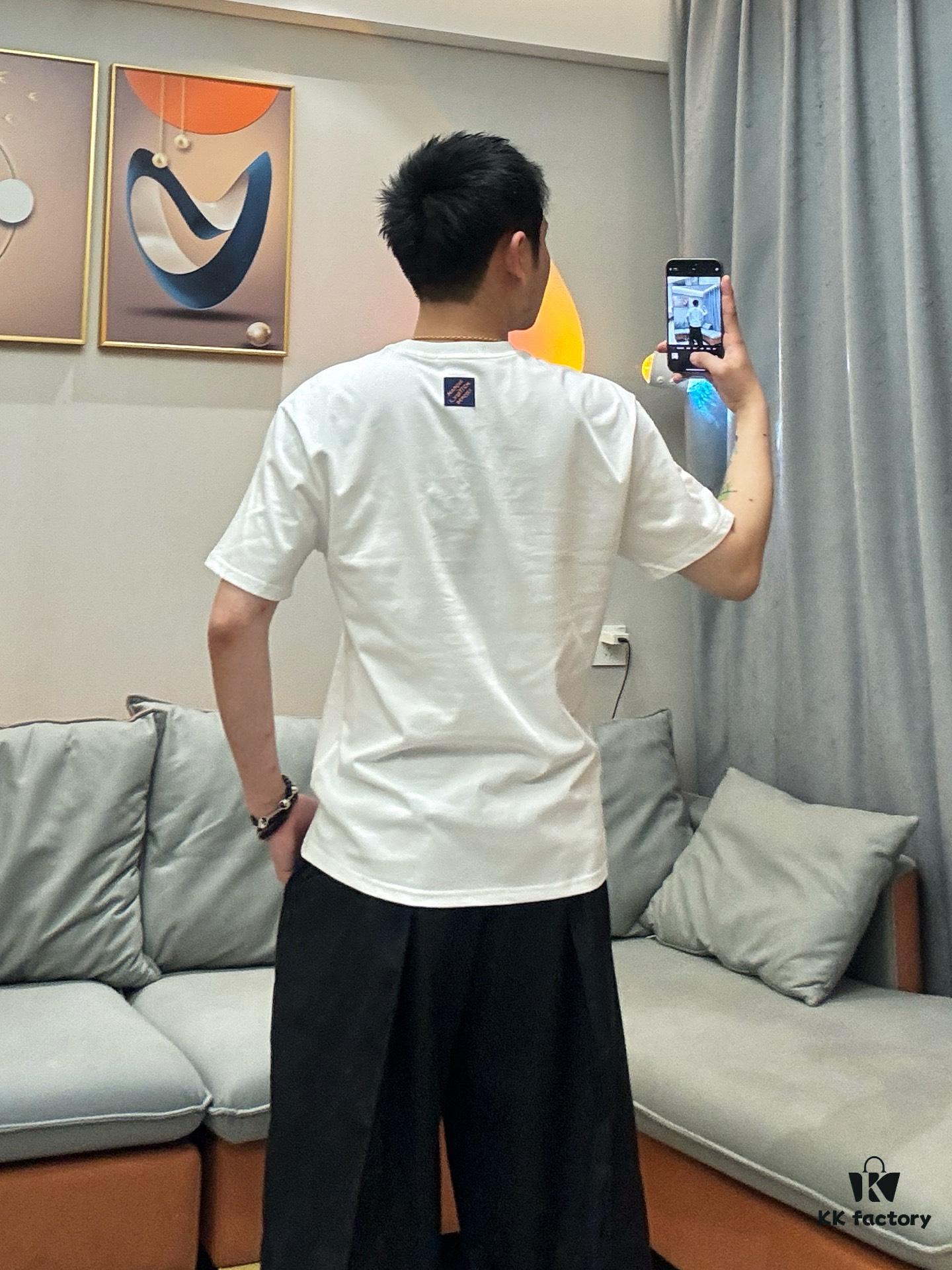 Real-shot model photo