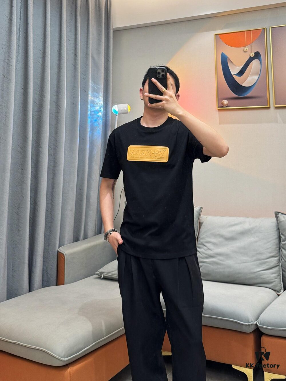 Real-shot model photo