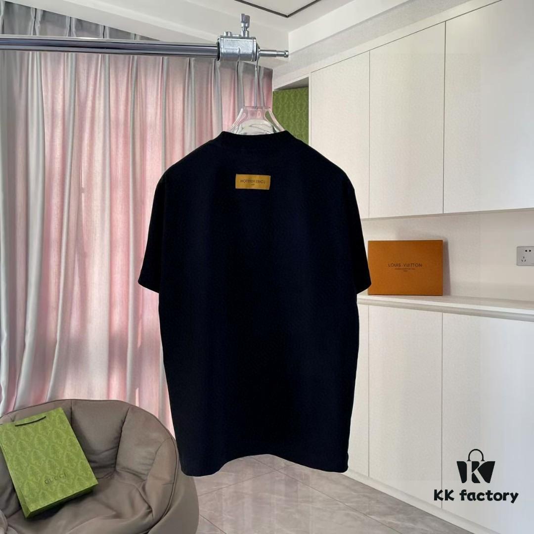 Louis Vuitton 2025 Summer New Arrival Personalized Letter Logo Print Custom 300g Fabric Short Sleeve T-Shirt Unisex