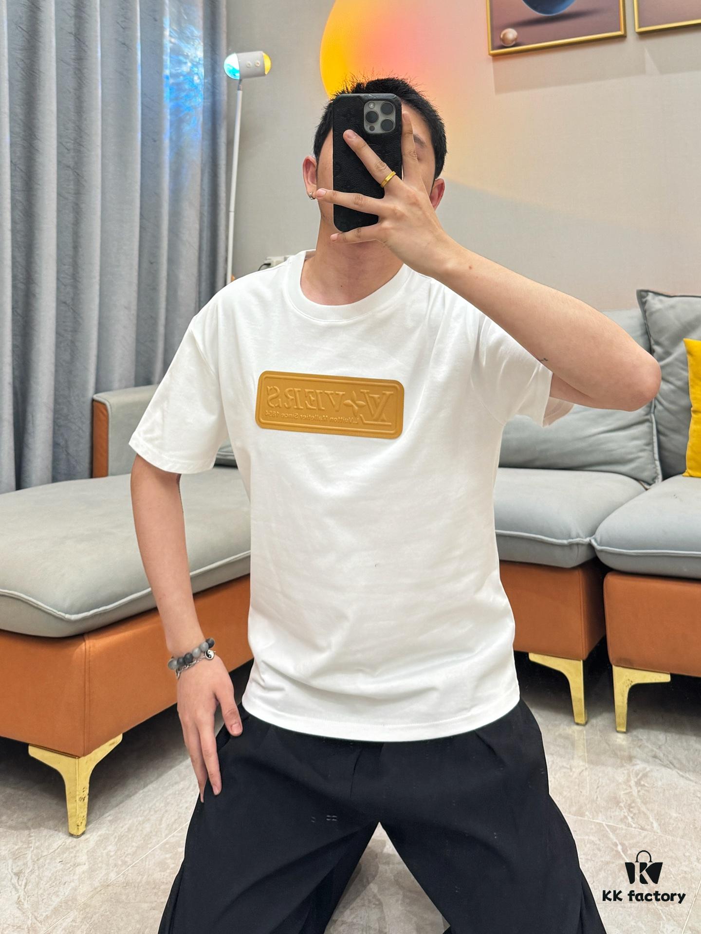 Real-shot model photo