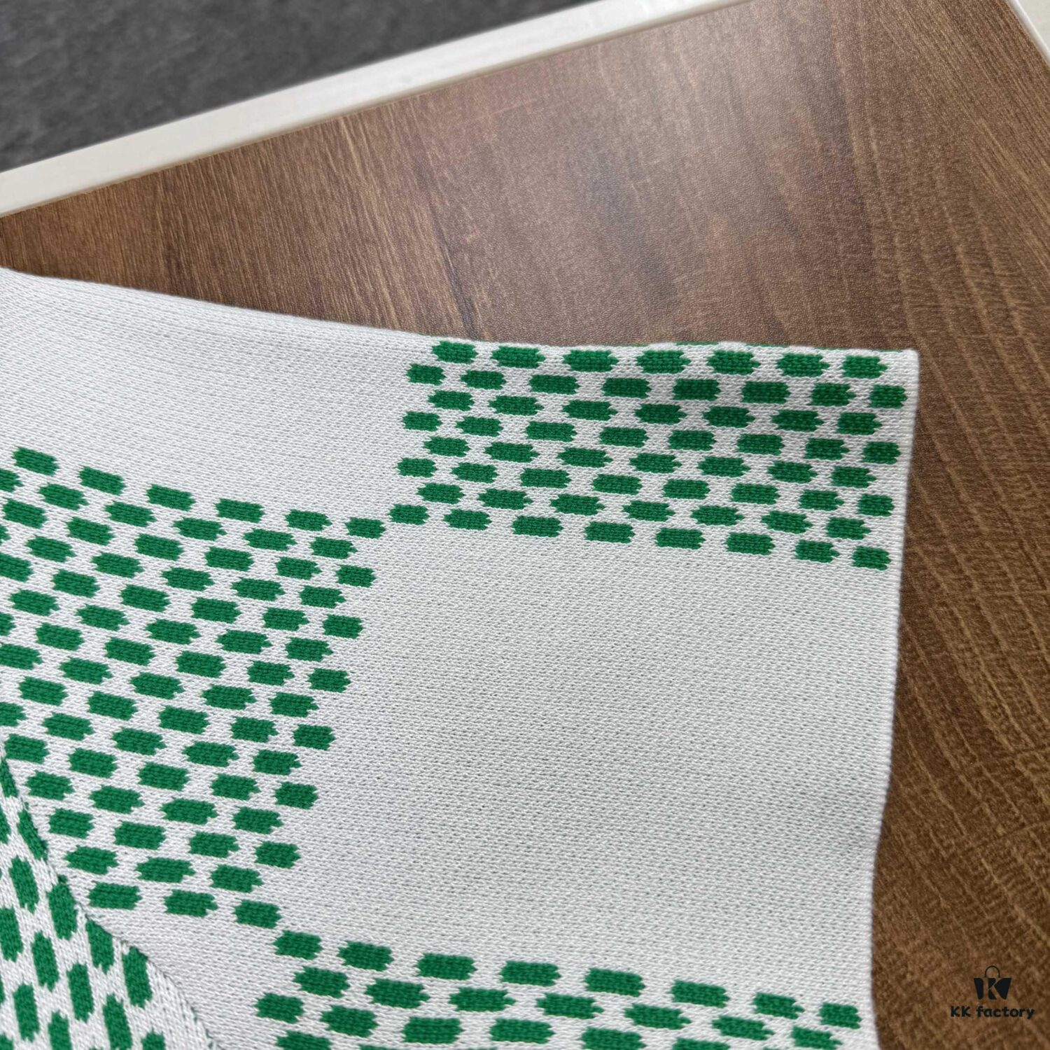 New Louis Vuitton Plaid Green Checkerboard Short Sleeve Unisex T-Shirt