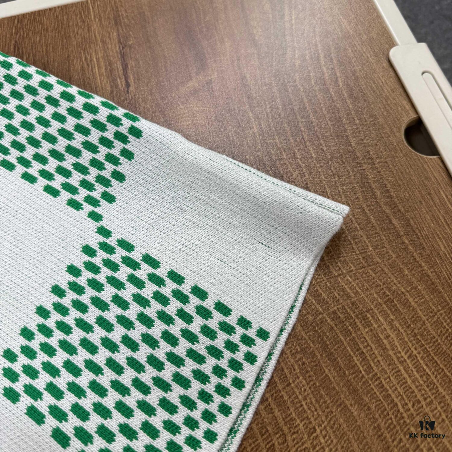 New Louis Vuitton Plaid Green Checkerboard Short Sleeve Unisex T-Shirt