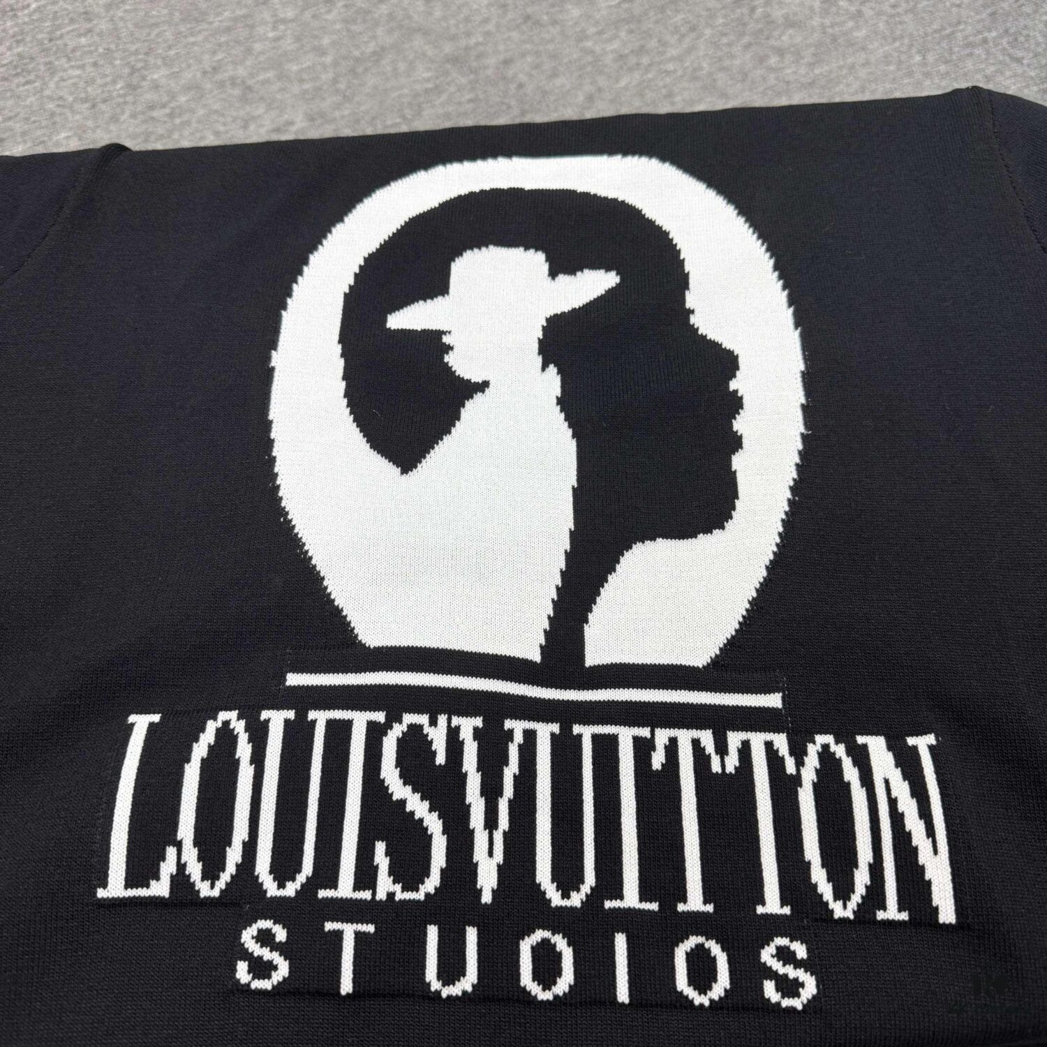 New Arrival Louis Vuitton Unisex Black and White Portrait Knit Short Sleeve T-Shirt