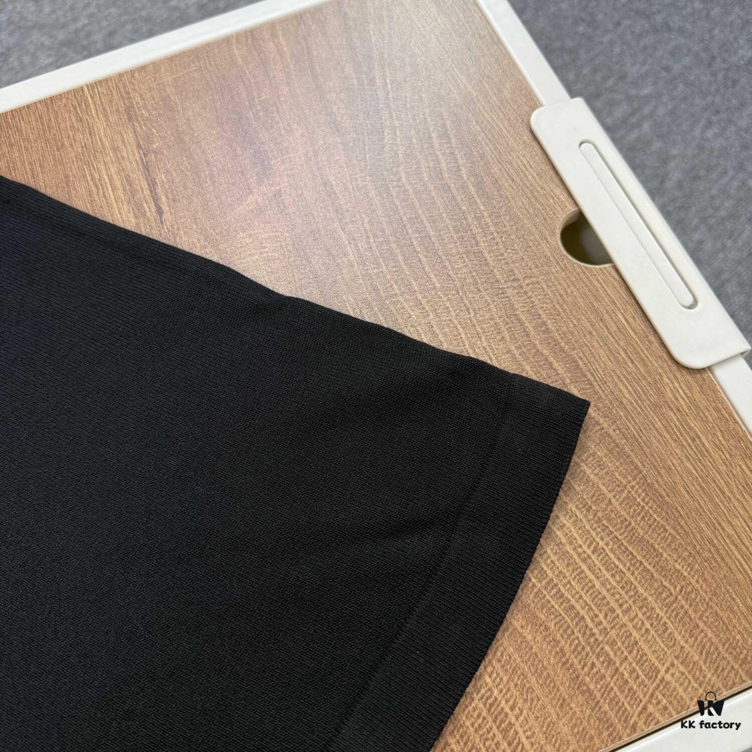 New Arrival Louis Vuitton Unisex Black and White Portrait Knit Short Sleeve T-Shirt