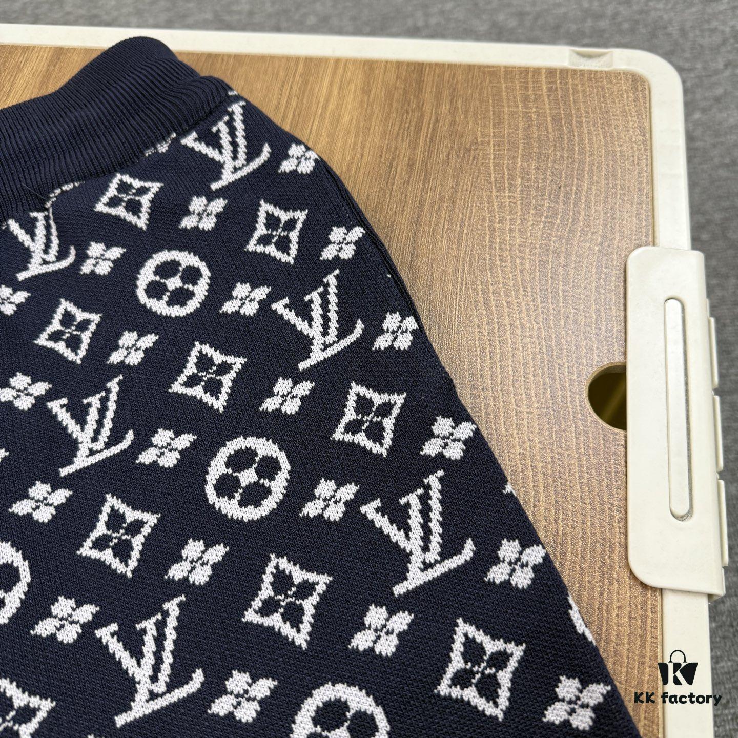New LV Louis Vuitton Monogram Jacquard Knit Shorts