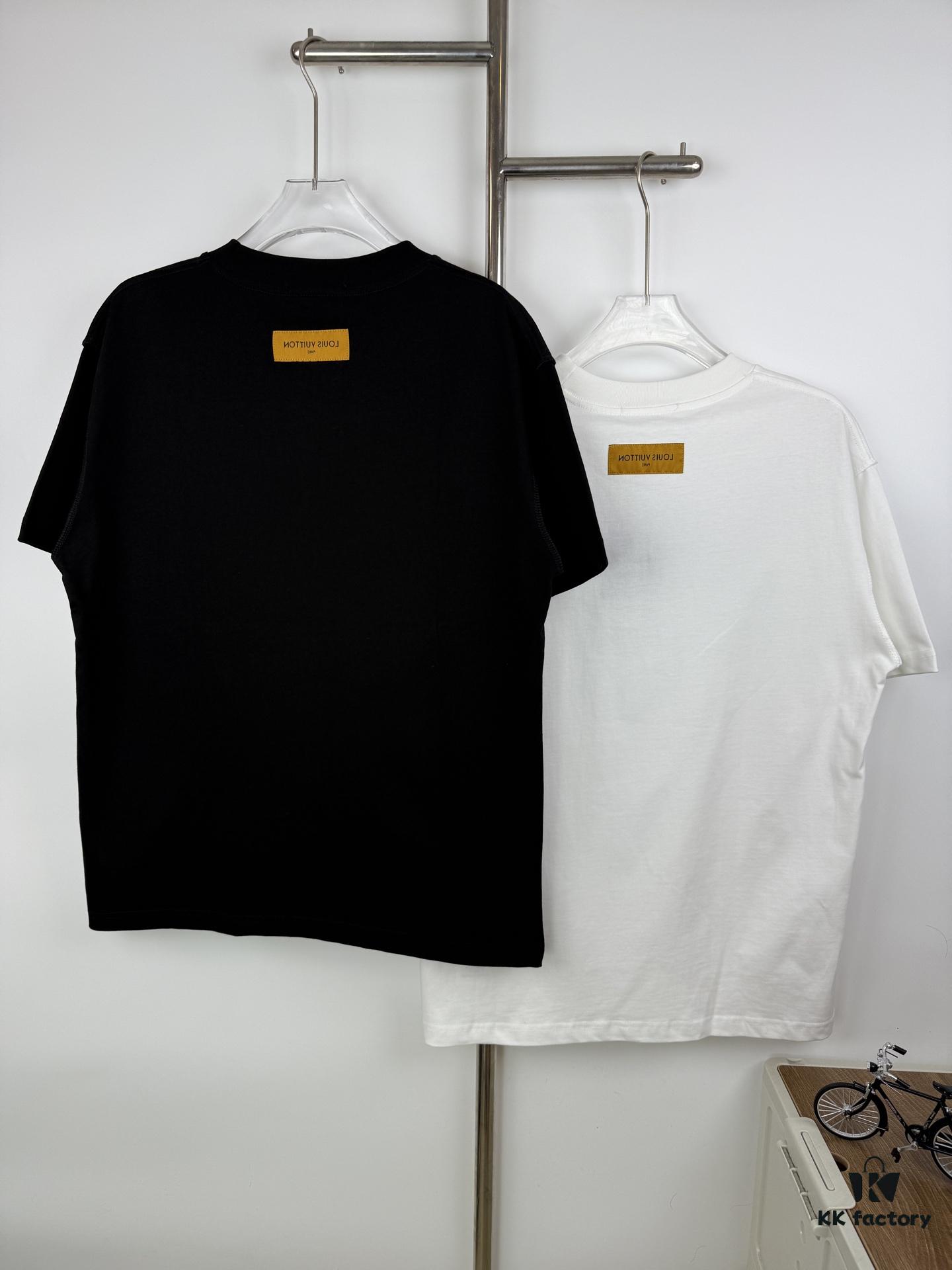 LOUIS VUITTON Classic Graffiti Print Logo Round Neck Short Sleeve T-Shirt Unisex Couples Style Loose Fit