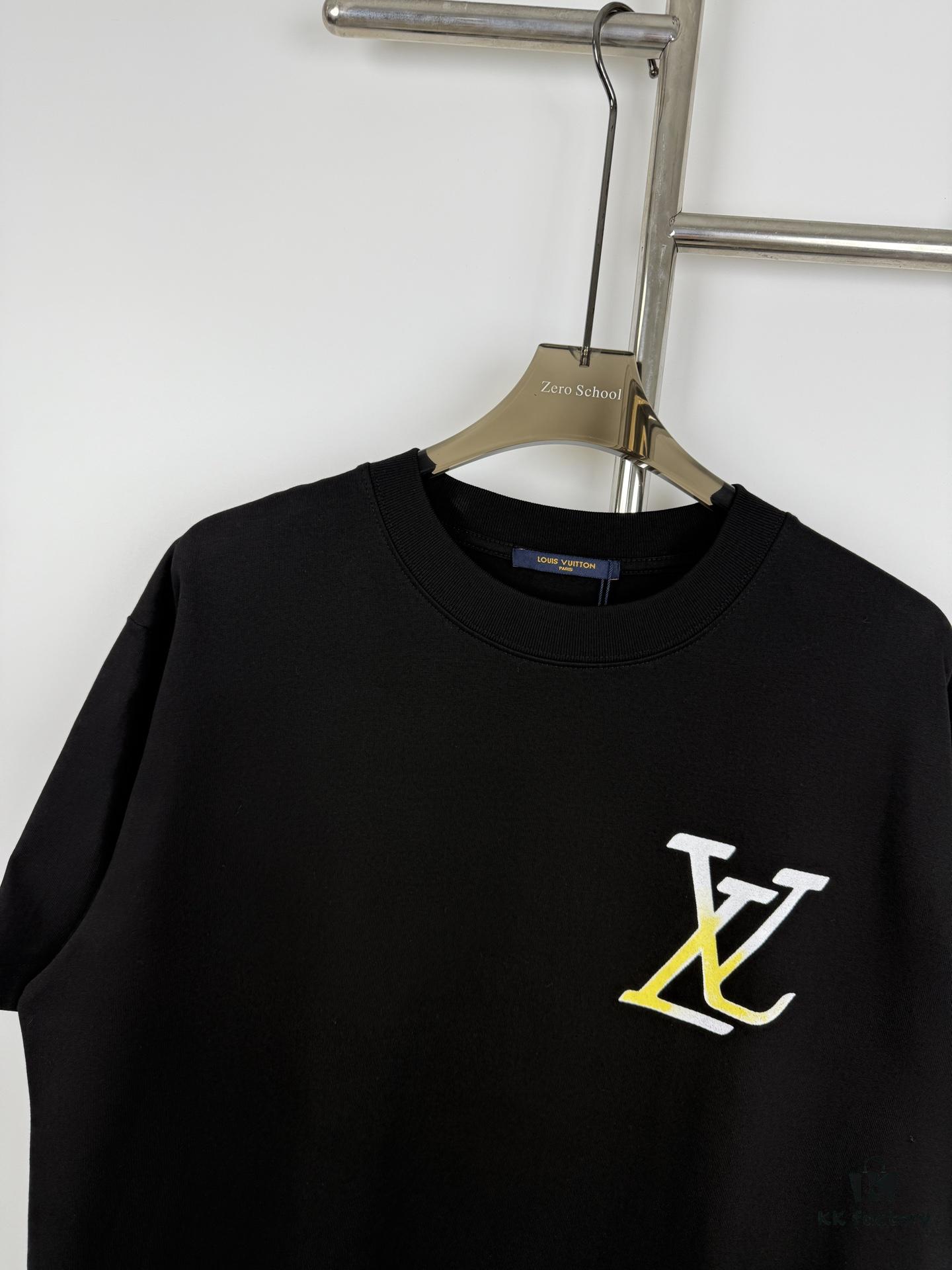 Louis Vuitton 24SS Runway Exclusive LV Logo Hand-Drawn Graffiti Digital Print Crew Neck Short Sleeve T-Shirt