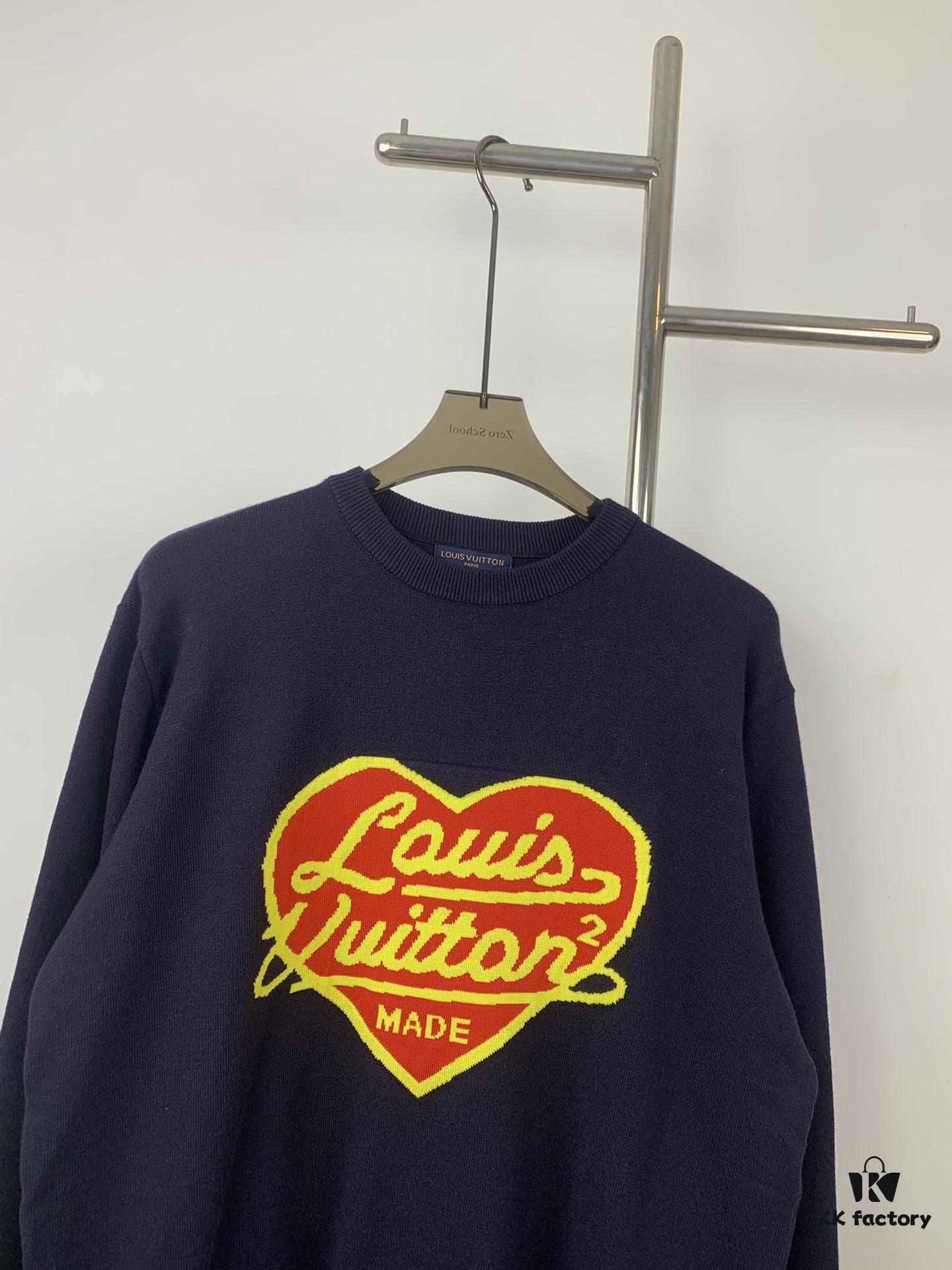 New LV Navy Blue Heart Sweater with 15% Wool, Soft and Comfortable for Direct Wear, High-Quality Version, Warm and Premium Texture