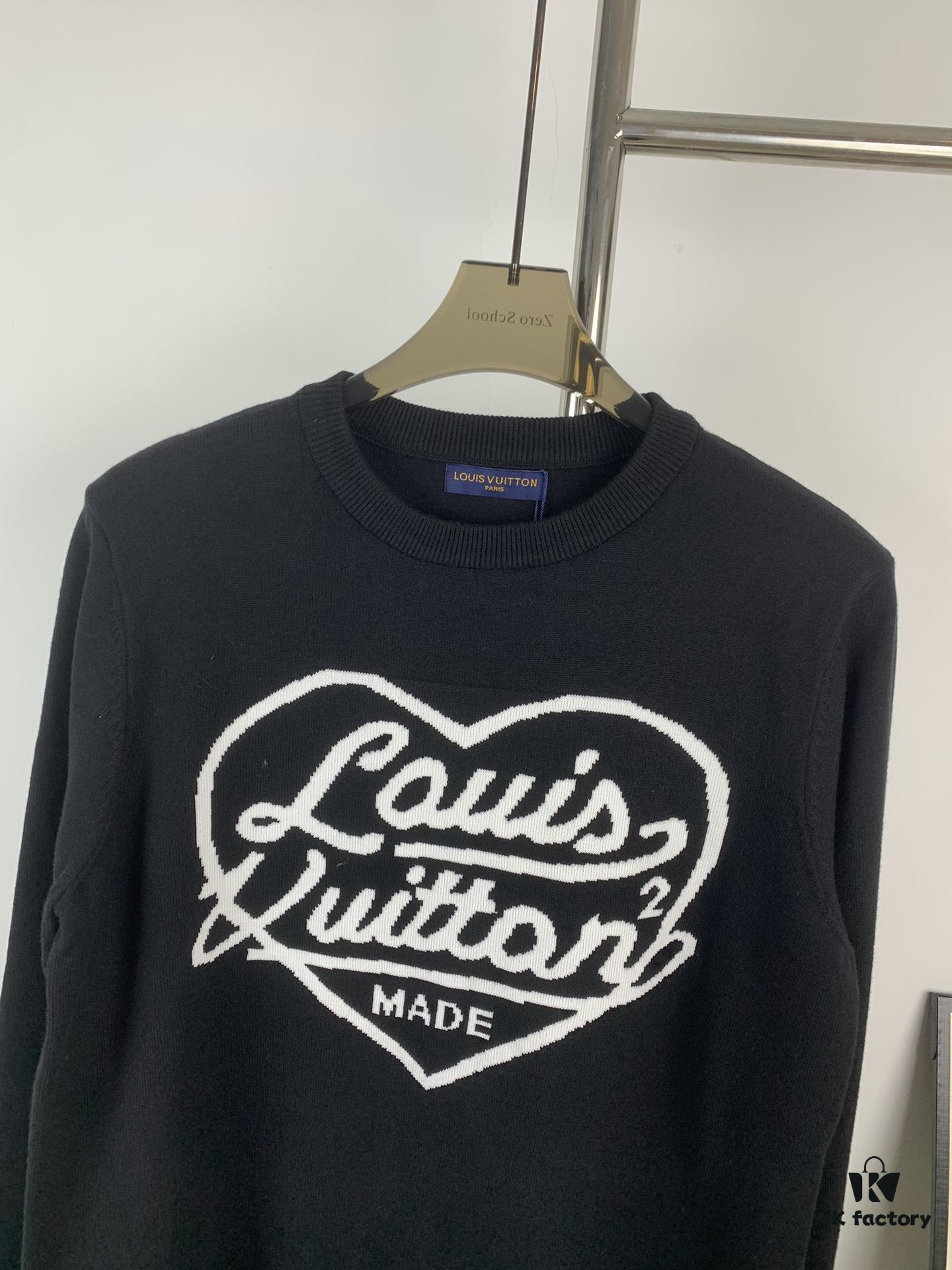 New LV Navy Blue Love Sweater with 15% Wool, Soft and Comfortable for Direct Wear! Premium High-End Version! Excellent Warmth and Quality!