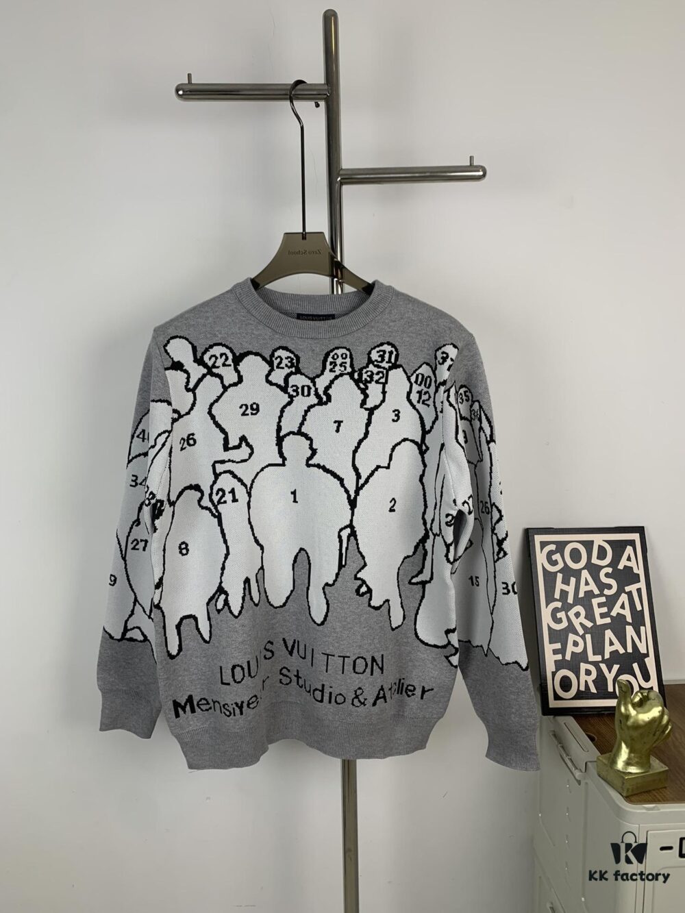 Louis Vuitton 1V Designer Portrait Silhouette Crew Neck Pullover Sweater