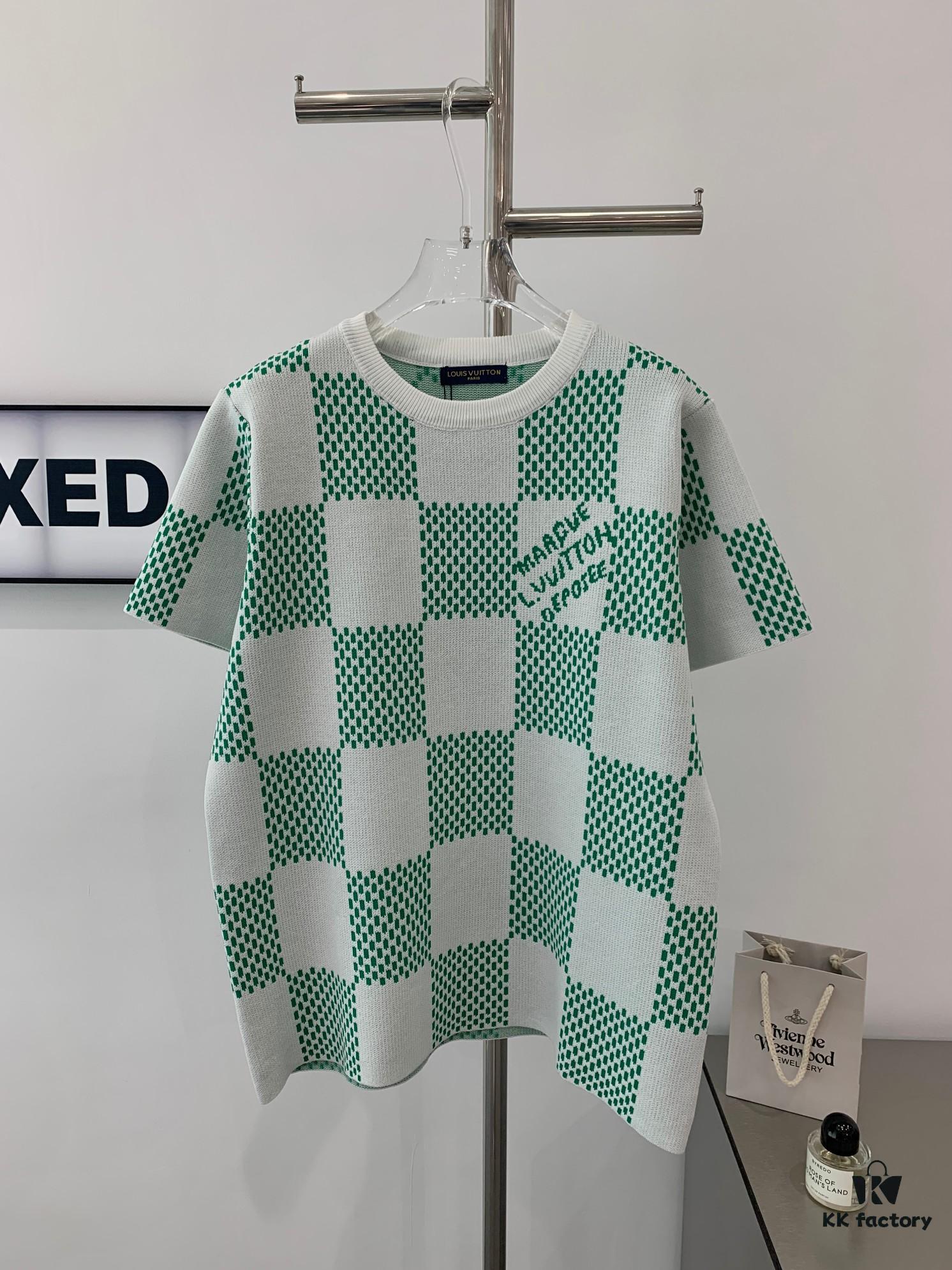 New Louis Vuitton Plaid Green Checkerboard Short Sleeve Unisex T-Shirt