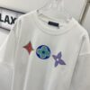 New Arrival LOUIS VUITTON LV Chest Tricolor Flower Logo Printed Short Sleeve T-Shirt
