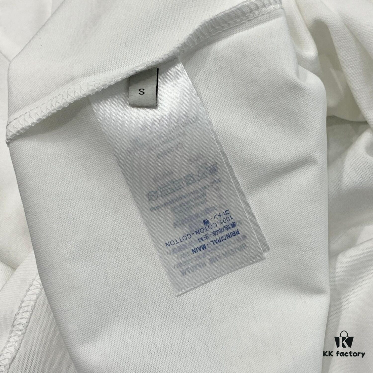 New Arrival LOUIS VUITTON LV Chest Tricolor Flower Logo Printed Short Sleeve T-Shirt