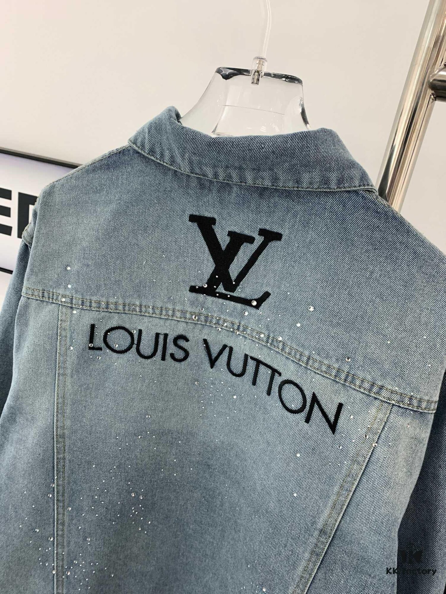 New Louis Vuitton LV FW Starry Sky Rhinestone Embroidered Distressed Denim Jacket for Men and Women