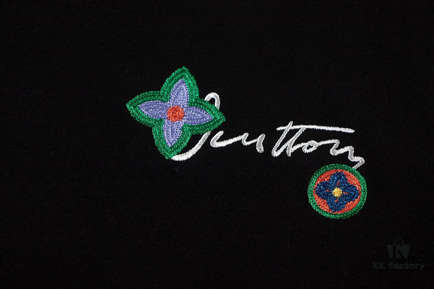 Louis Vuitton 2025 Latest Short Sleeve T-Shirt with Applique Embroidery