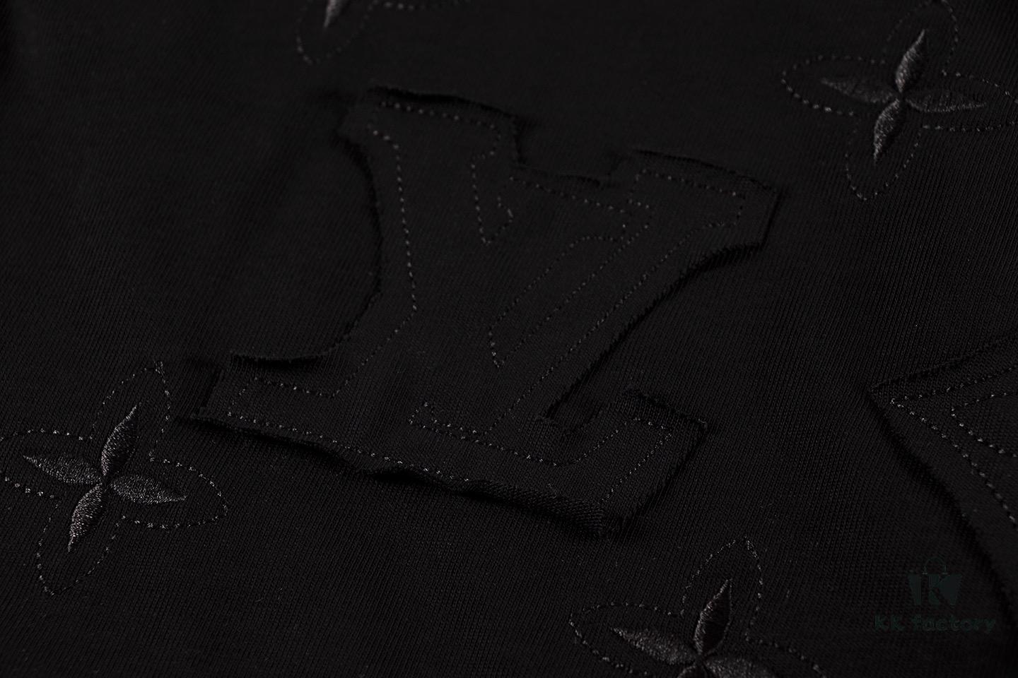 Louis Vuitton 2025 Latest Short Sleeve T-Shirt with Patch Embroidery