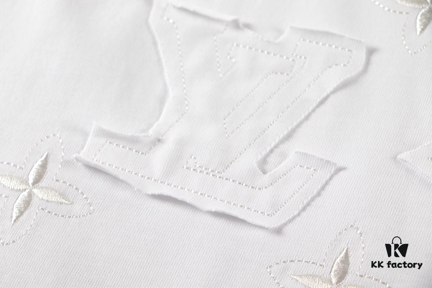 Louis Vuitto 2025 Latest Short Sleeve T-Shirt with Patch Embroidery